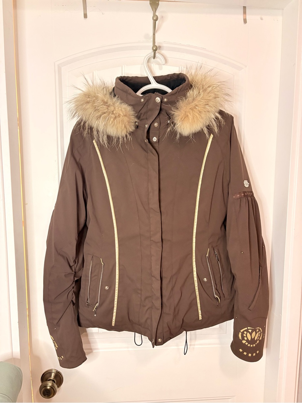 Women's Brown Ski Jacket with removable Fur and Hood